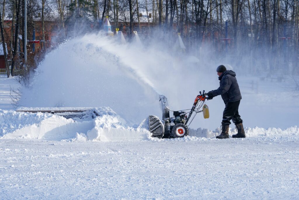 road gritting hertfordshire